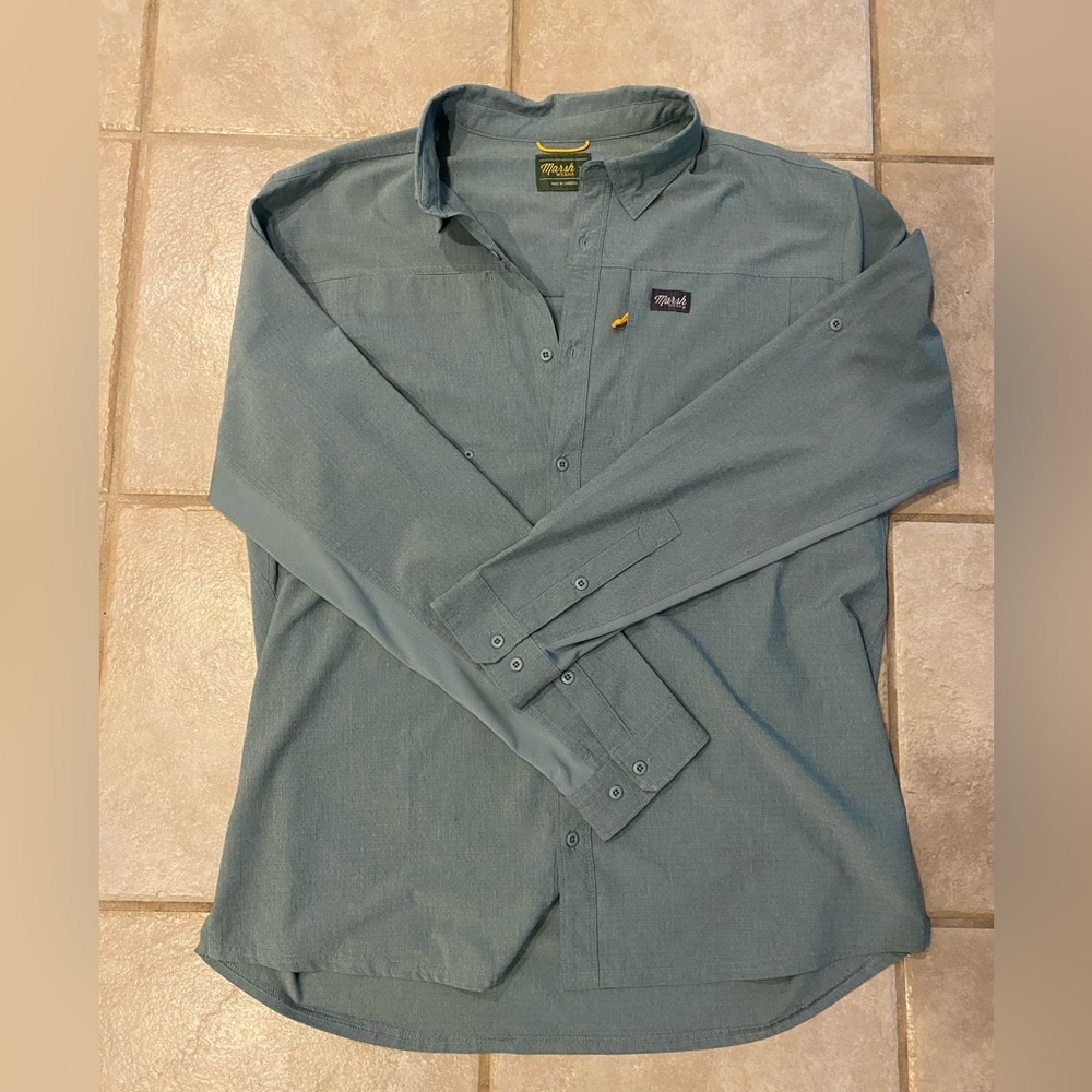 Men's Long-Sleeve Button-Down Shirt